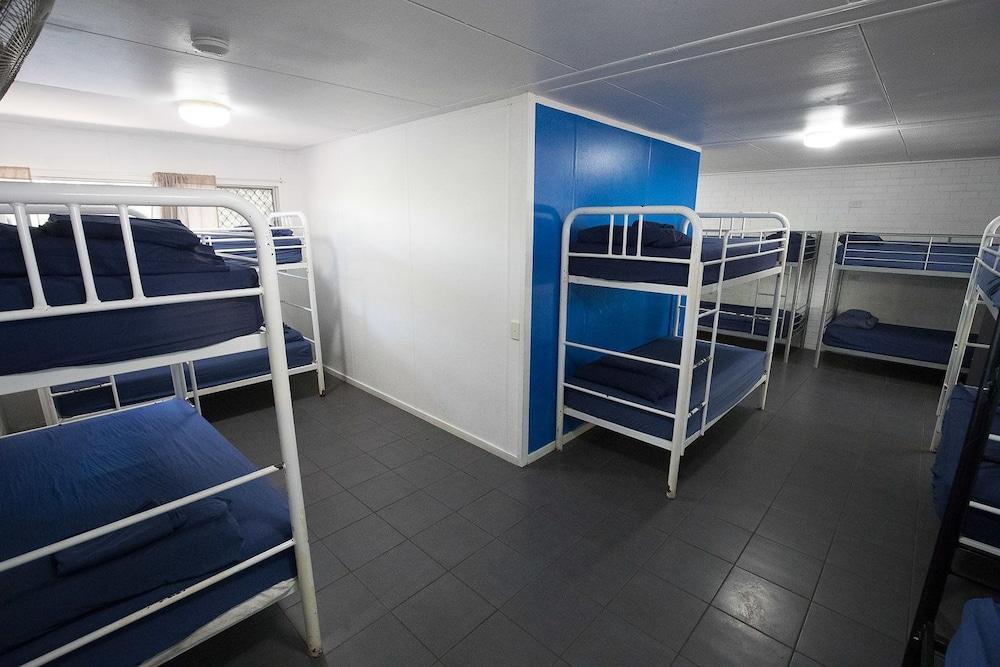 Hostel Nomads *